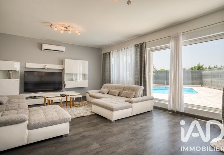 Villa a Rettel, Moselle, Rettel - € 415.000 | Ref: 47856 - foto 1