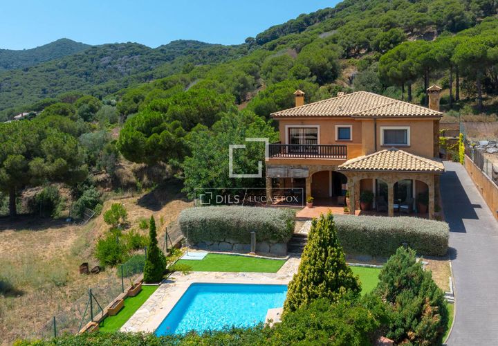 Villa en Argentona, Barcelona, Argentona - € 998.000 | Ref: MRS70683 - photo 1