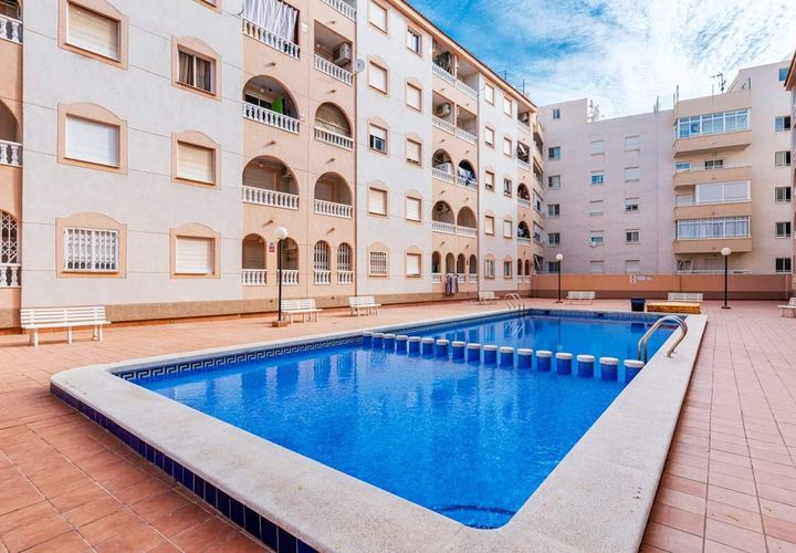 Lejlighed i Torrevieja, Alicante, Torrevieja - € 161.000 | Ref: TORR0325 - foto 1