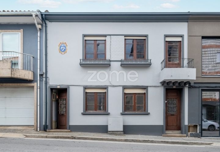 Villa i Rio Tinto, Porto, Rio Tinto - € 324.900 | Ref: ZMPT590567 - foto 1
