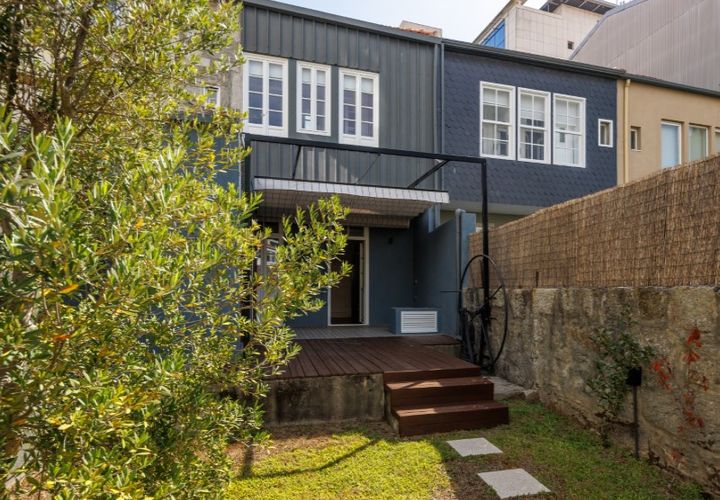 Villa a Porto, Porto, Porto - € 3.650/mes | Ref: SAV16434 - foto 1