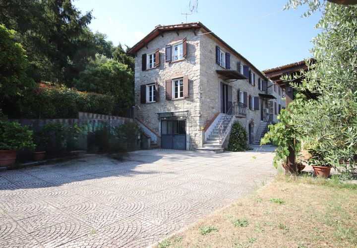 Villa a Pescaglia, Lucca, Pescaglia - € 350.000 | Ref: IA04258 - foto 1