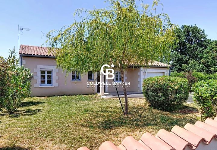 Villa a Bussac-sur-Charente, Charente-Maritime, Bussac-sur-Charente - € 191.000 | Ref: 008FB/BL - foto 1