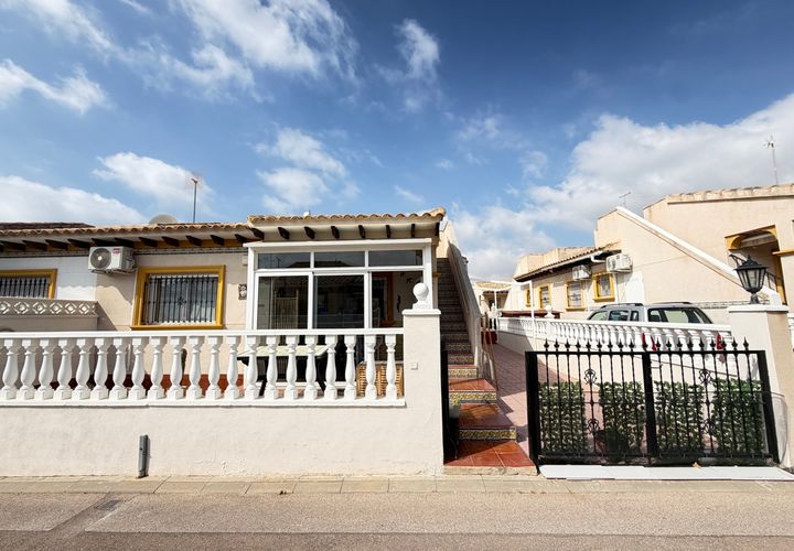 Bungalow i La Zenia, Alicante, La Zenia - € 225.000 | Ref: R-55558 - foto 1