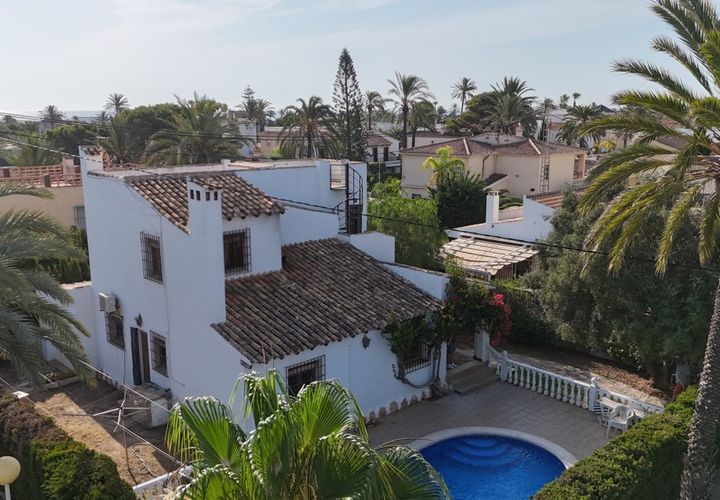 Villa i Cabo Roig, Alicante, Cabo Roig - € 699 000 | Ref: 787358 - foto 1