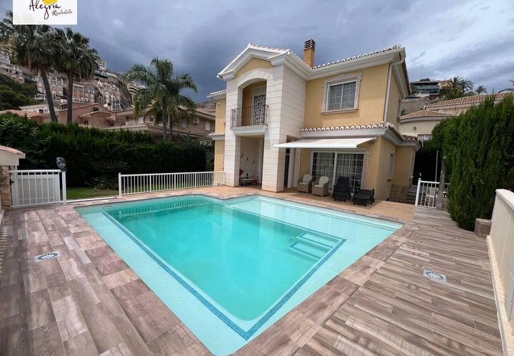 Villa en Cullera, Valencia, Cullera - € 1.300.000 | Ref: V464/6084 - photo 1