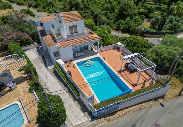 Villa a Carvoeiro, Faro, Carvoeiro - € 695.000 | Ref: FC1121VCW - foto 1