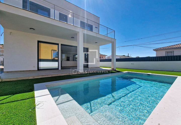 Villa in El Vendrell, Tarragona, El Vendrell - € 630.000 | Ref: VIL70888 - foto 1
