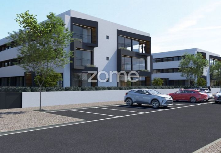 Helårsgrund i Maia, Porto, Maia - € 1.800.000 | Ref: ZMPT586301 - foto 1