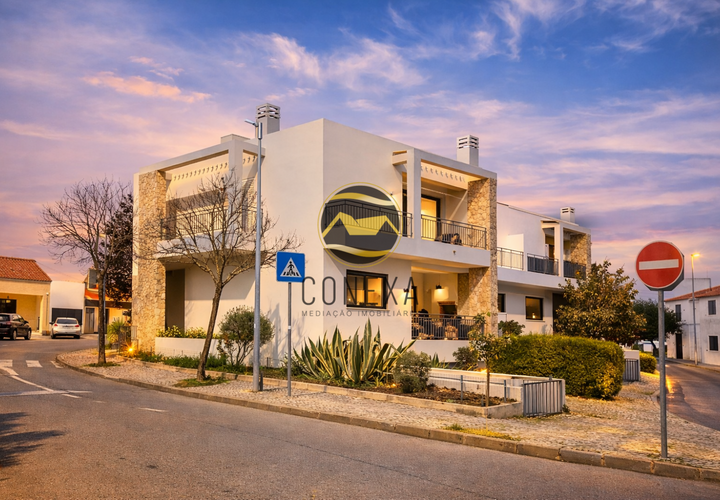 Byhus i Faro, Faro, Faro - € 500.000 | Ref: 472 - foto 1