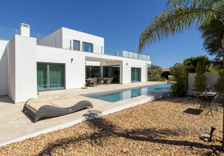 Villa i Quelfes, Faro, Quelfes - € 1.290.000 | Ref: M113 - foto 1