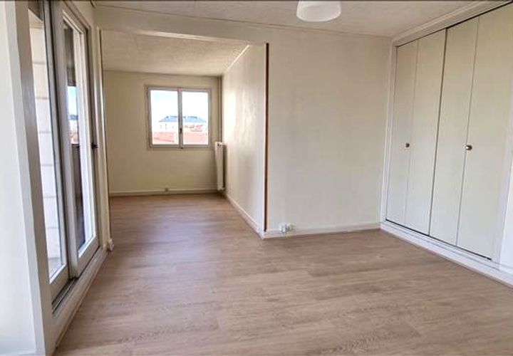 Apartament a Melun, Seine-et-Marne, Melun - € 730/mes | Ref: AN005187 - foto 1
