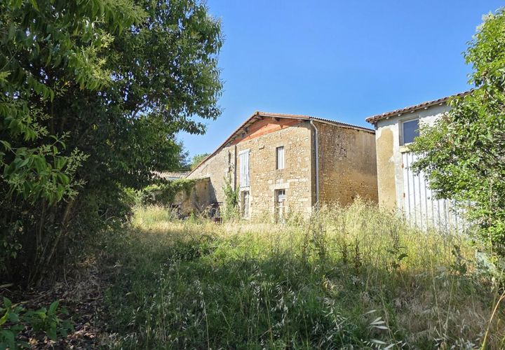 Villa a Saint-Thomas-De-Conac, Charente-Maritime, Saint-Thomas-De-Conac - € 112.500 | Ref: JP4470 - foto 1
