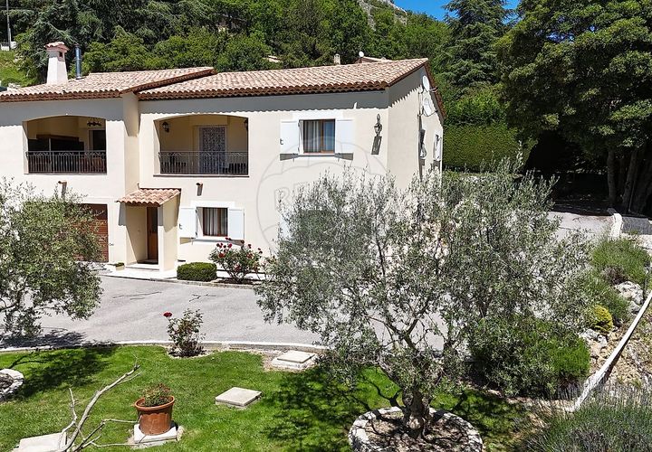 Villa a Coursegoules, Alpes-Maritimes, Coursegoules - € 759.000 | Ref: 750341019-266 - foto 1