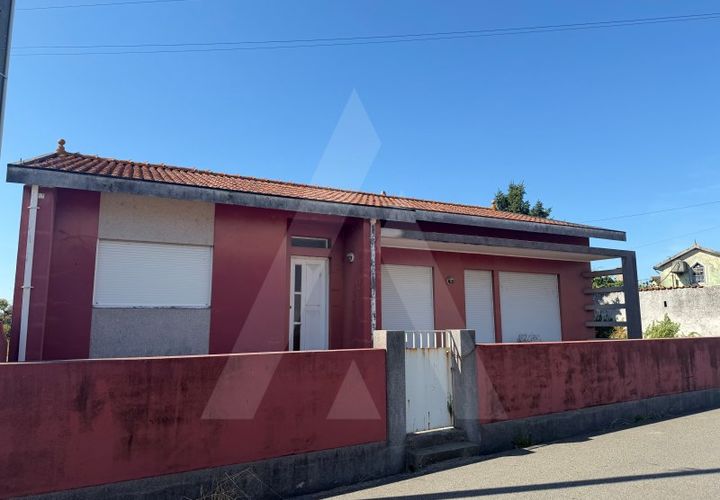 Villa i Beduido e Veiros, Aveiro, Beduido e Veiros - € 185.000 | Ref: 1060996/26 AL - foto 1