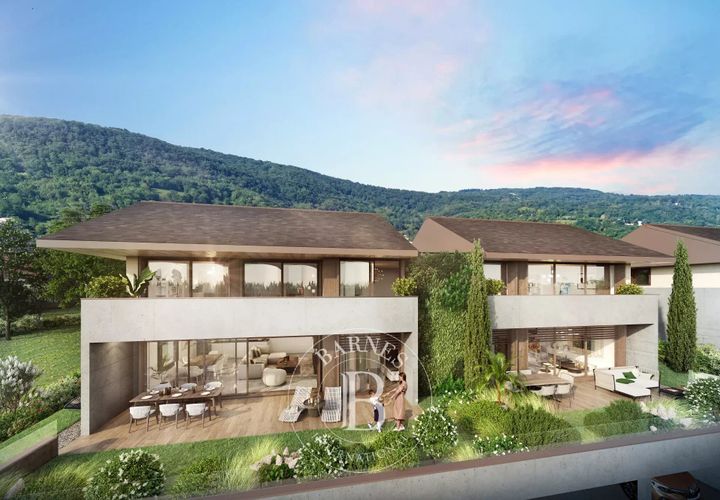 Villa i Evian-les-Bains, Haute-Savoie, Evian-les-Bains - € 683.000 | Ref: CSE2484 - foto 1