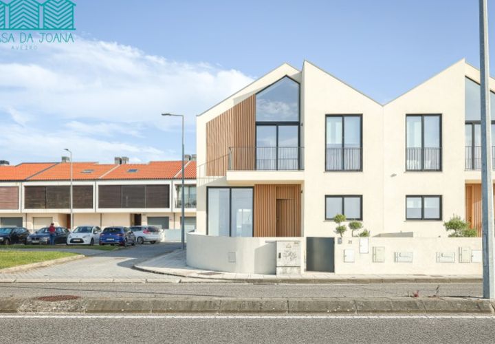 Villa a Ilhavo, Aveiro, Ilhavo - € 2.500/mes | Ref: CAS_2758 - foto 1