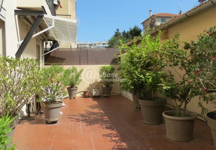Leilighet i Marseille, Bouches-du-Rhone, Marseille - € 485 000 | Ref: 87158437 - foto 1