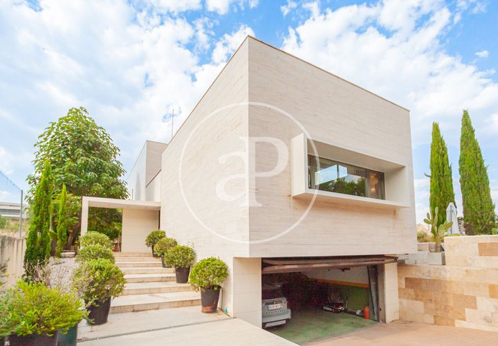 Villa i Madrid, Madrid, Madrid - € 3.490.000 | Ref: VMO2607001 - foto 1