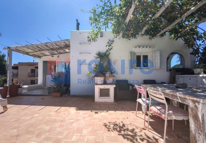 Villa i Cala de Bou, Ibiza, Cala de Bou - € 1.700.000 | Ref: R&I-CASA_1074 - foto 1