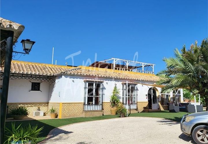 Villa in Marchena, Sevilla, Marchena - € 240.000 | Ref: VL1231 - foto 1