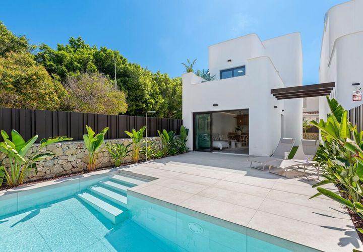 Villa i Orihuela, Alicante, Orihuela - € 559.900 | Ref: DLS0697 - foto 1