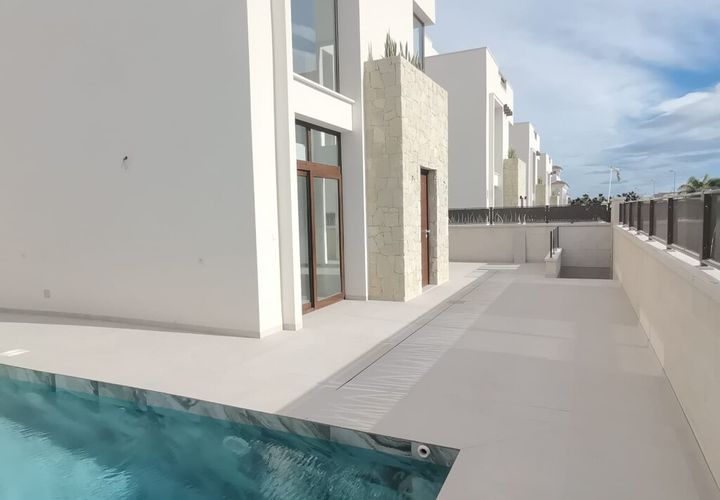 Villa i Rojales, Alicante, Rojales - € 649.000 | Ref: DLS0700 - foto 1