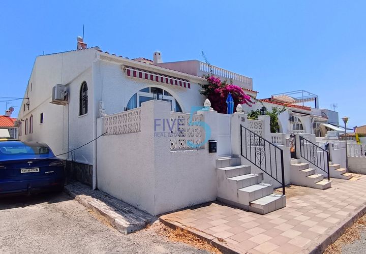 Bungalow i Torrevieja, Alicante, Torrevieja - € 99.999 | Ref: P9261 - foto 1