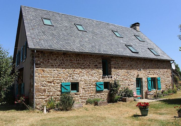 Villa in Larodde, Puy-de-Dome, Larodde - € 275.000 | Ref: 456765SLAT - foto 1