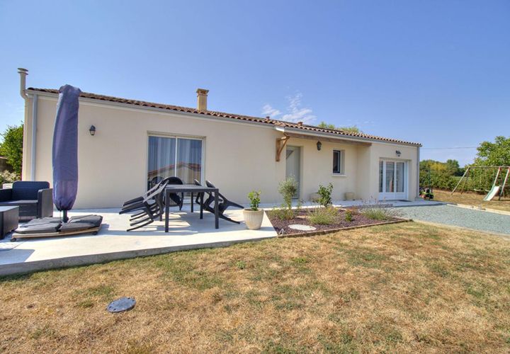 Villa i Sainte-Ouenne, Deux-Sevres, Sainte-Ouenne - € 210.000 | Ref: 456920ALN - foto 1