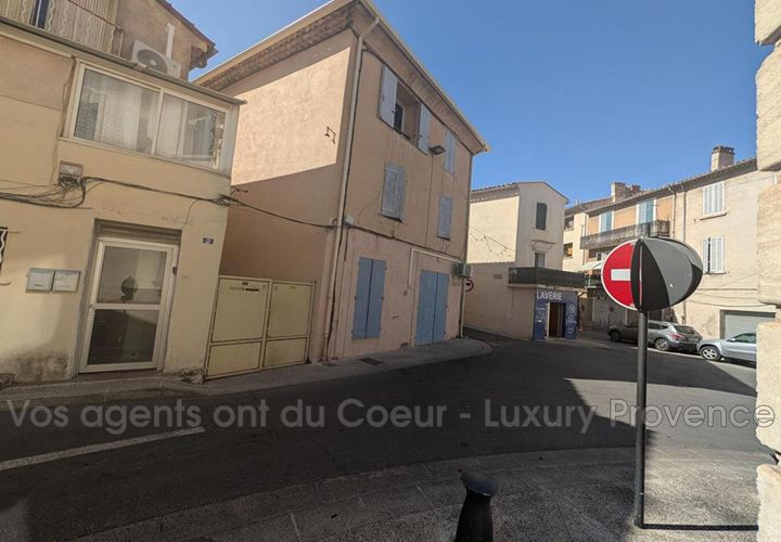 Lejlighed i Gardanne, Bouches-du-Rhone, Gardanne - € 132.000 | Ref: 889V736A - foto 1