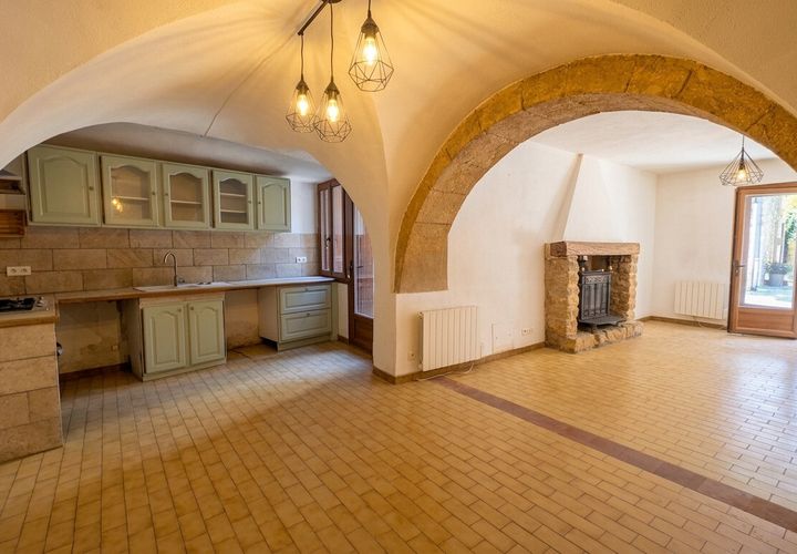 Hus i byn i Lauris, Vaucluse, Lauris - € 230 000 | Ref: fr042344 - foto 1