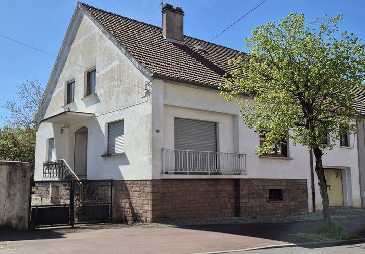 Villa a Sarreguemines, Moselle, Sarreguemines - € 139.000 | Ref: fr041764 - foto 1