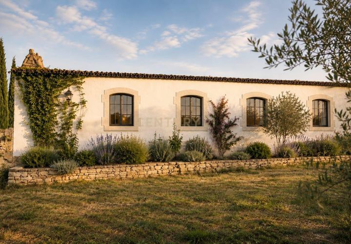 Erhvervsejendom i Alenquer, Lisbon, Alenquer - € 110.000 | Ref: C0506-00693 - foto 1