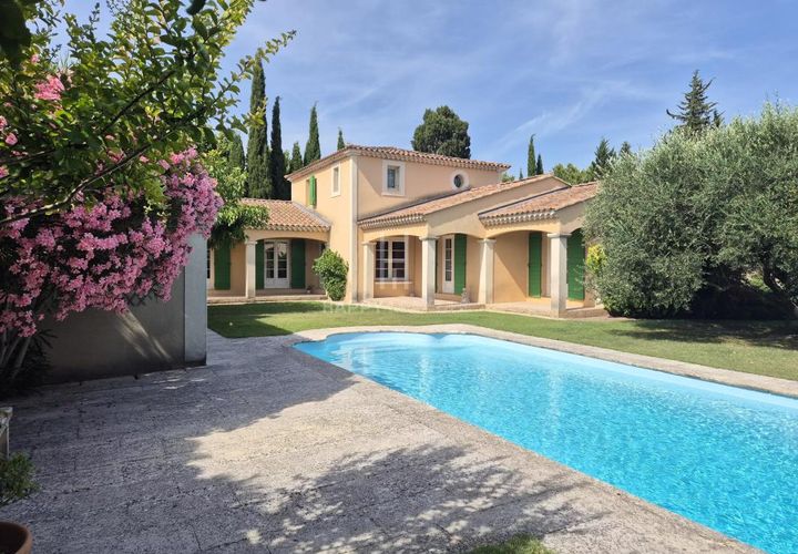 Villa em Graveson, Bouches-du-Rhone, Graveson - € 590.000 | Ref: 87112702 - foto 1
