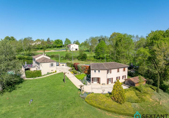 Villa i Beaumont, Dordogne, Beaumont - € 695.000 | Ref: 7434C7E73B2E4503 - foto 1