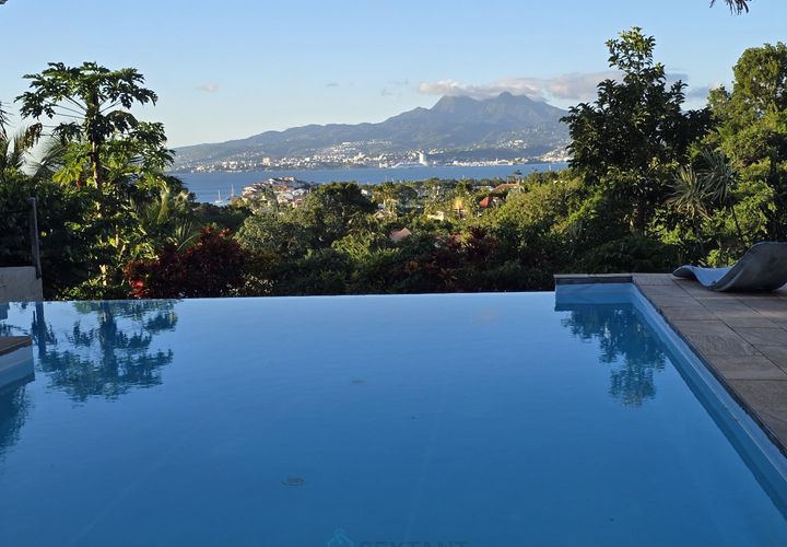 Villa i Les Trois-Ilets, Martinique, Les Trois-Ilets - € 839.000 | Ref: 3807BBB222C9404E - foto 1