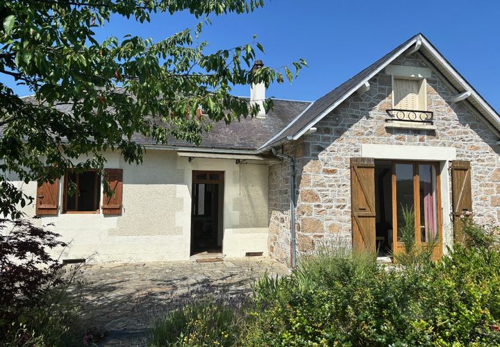 Landsbyhus i Treignac, Correze, Treignac - € 117.500 | Ref: 0EE9417BF9F3473D - foto 1