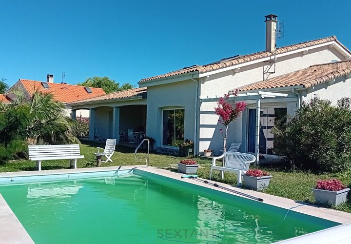Villa a Saint-Sulpice-de-Royan, Charente-Maritime, Saint-Sulpice-de-Royan - € 645.000 | Ref: F267B8AFC46543CD - foto 1