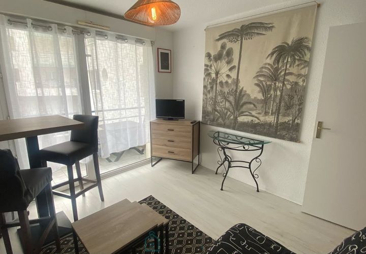 Estudi a Royan, Charente-Maritime, Royan - € 82.000 | Ref: 51302CD6144448D8 - foto 1
