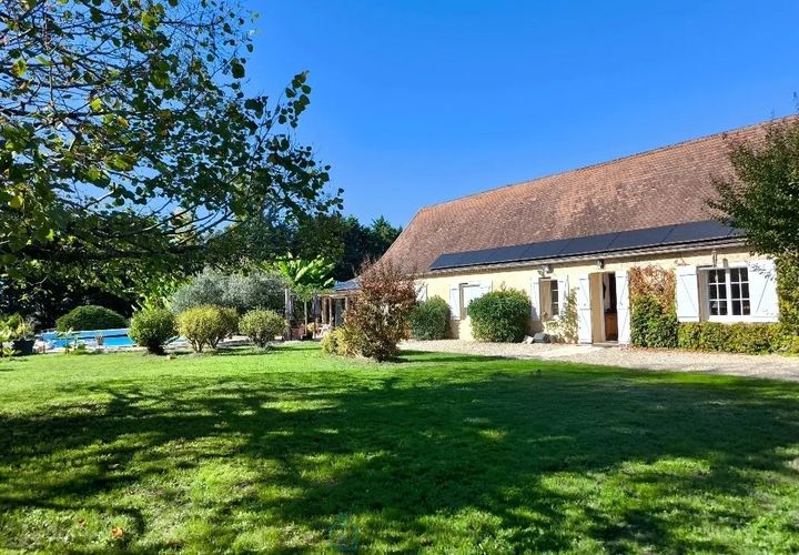 Villa a Bergerac, Dordogne, Bergerac - € 479.000 | Ref: DA56FB5CFD2C4710 - foto 1
