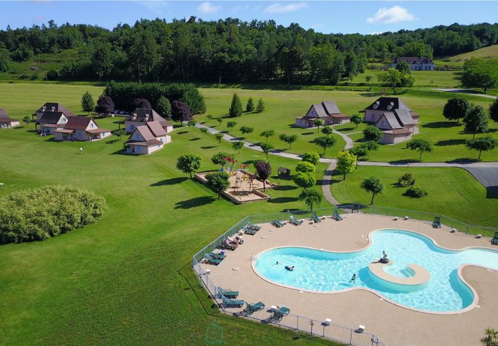 Villa i Hautefort, Dordogne, Hautefort - € 3.450.000 | Ref: CBF02C68E7DE4850 - foto 1