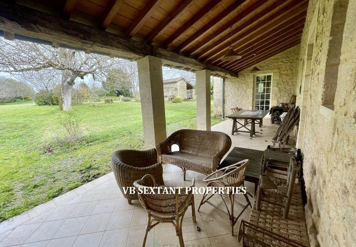 Villa i Branne, Gironde, Branne - € 997 000 | Ref: 4B5BB494F8214298 - foto 1