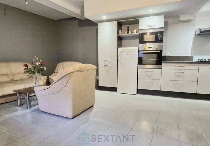 Rækkehus i Mirefleurs, Puy-de-Dome, Mirefleurs - € 152.000 | Ref: 258E66A1AD1840AE - foto 1