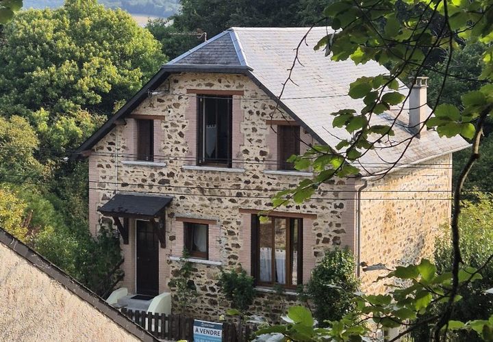 Landsbyhus i Chamberet, Correze, Chamberet - € 137.250 | Ref: 41BF3D54D10F4B80 - foto 1