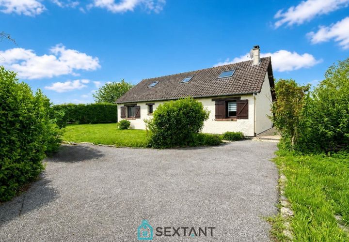 Villa a Brionne, Eure, Brionne - € 230.000 | Ref: 8BD1988AE4564A96 - foto 1