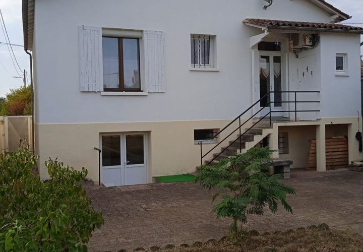 Villa a Bergerac, Dordogne, Bergerac - € 174.000 | Ref: 6A59F9F015024233 - foto 1