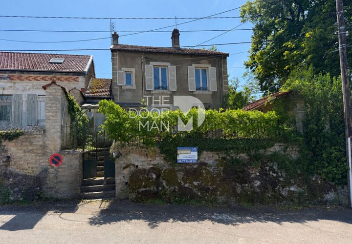 Villa en Chaumont, Haute-Marne, Chaumont - € 109.000 | Ref: 10309 - photo 1