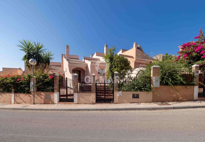 Byhus i Malaga city, Malaga, Malaga city - € 450.000 | Ref: 224544 - foto 1