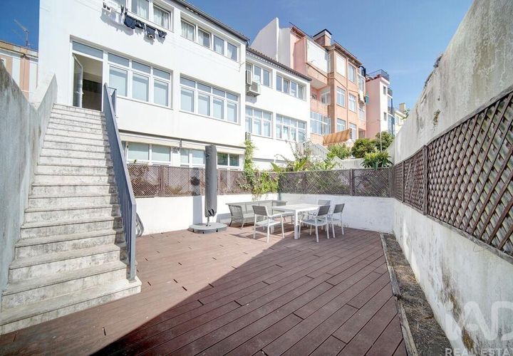 Apartament a Lisbon, Lisbon, Lisbon - € 3.600/mes | Ref: 164053 - foto 1